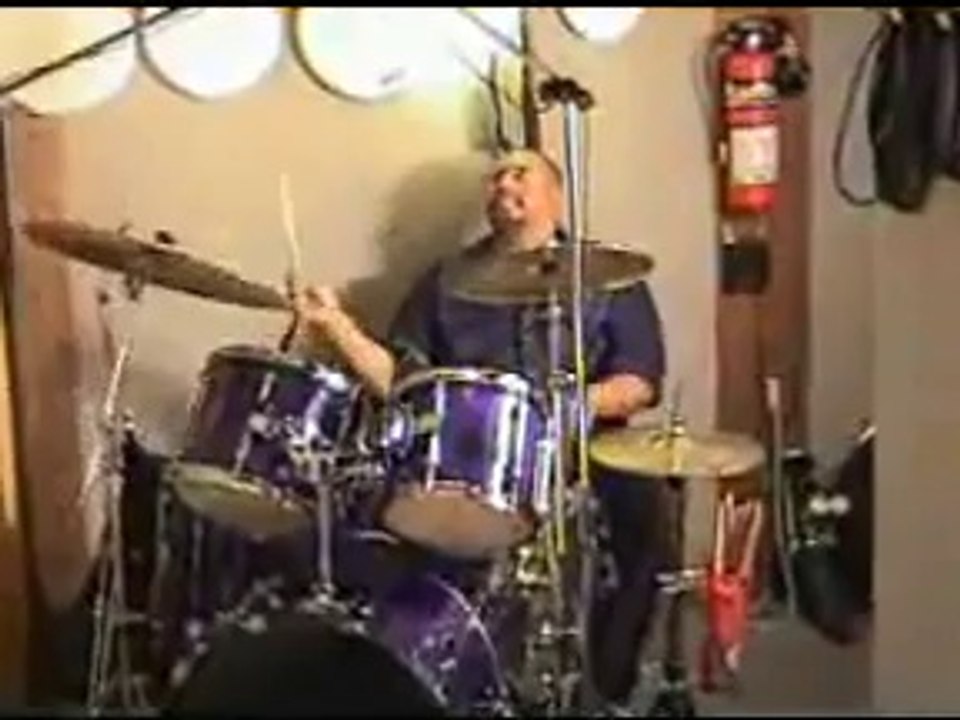 Larry Bright & Victor Wooten - Studio Jam