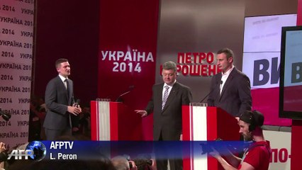 Ukraine: Porochenko veut "mettre fin à la guerre"