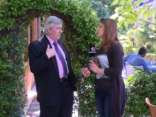 ZEF DEDA, “ÇARLI ÇAPLIN” SHQIPTAR