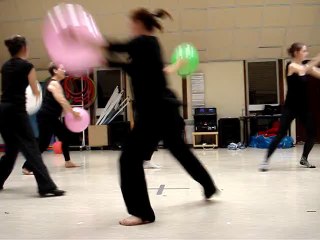 LA DANSE DES BALLONS 78114