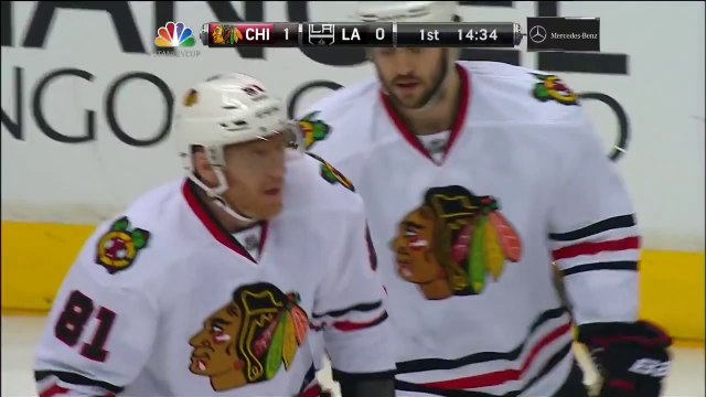 Toews steals and scores shorthanded on Quick