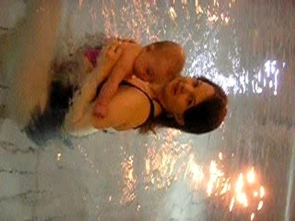 A LA PISCINE