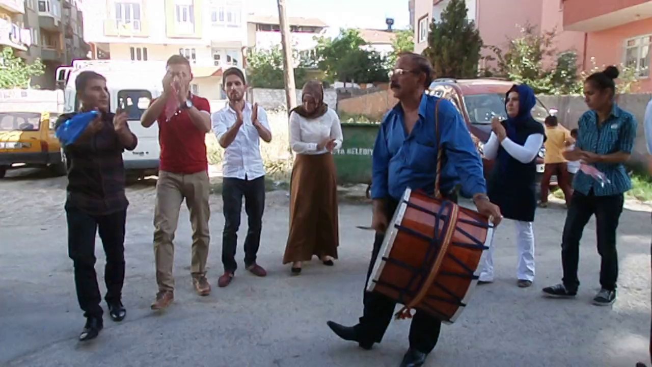 Soma katliamından 3 gün sonra Malatya'da düğün-Sultan Kılıç