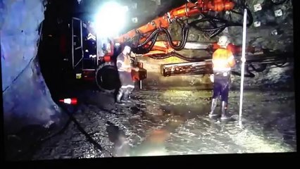 Harlem Shake Yüzünden İşinden Olan Madenciler