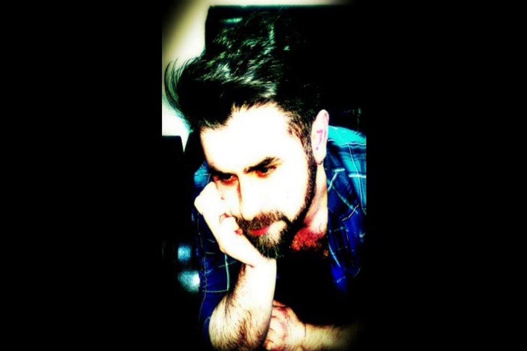 KeremAyaz Yorum KeremAyaz ŞİİR Orhan Veli Kanık Beni Güzel Hatırla