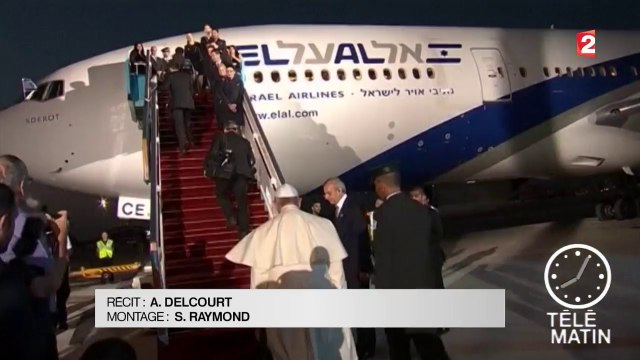 Célibat des prêtres, pédophilie... Le pape répond aux questions sensibles