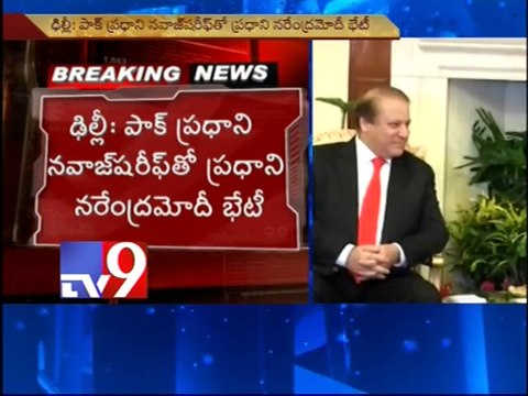 Narendra Modi holds talks with Pak PM Nawaz Sharif