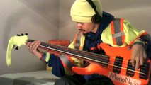 MonoNeon on microtonal bass: 
