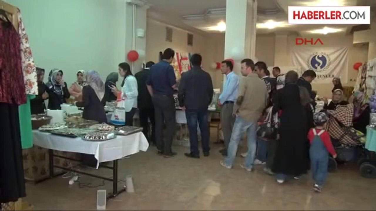 Hakkari'de Yoksul Öğrenciler Yararına Kermes