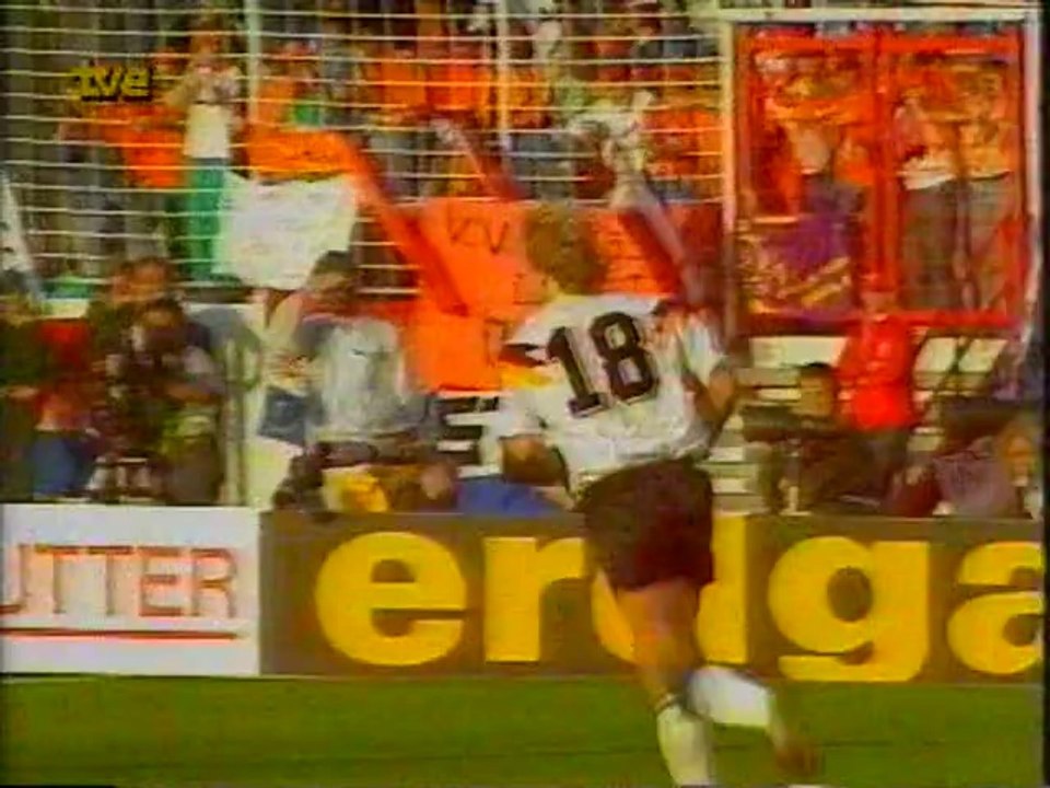 1988_Germany_vs_Holland_-_1