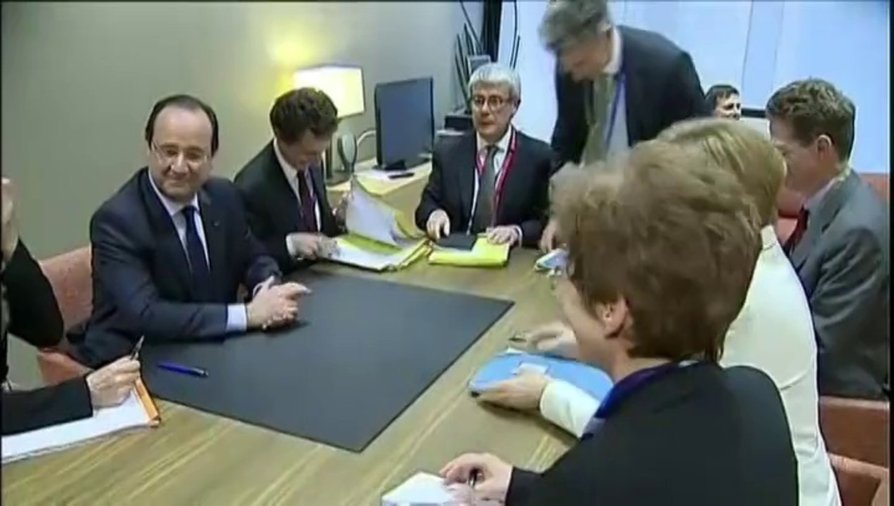 "L’Europe doit entendre ce qui s'est passé en France", déclare Hollande à Bruxelles