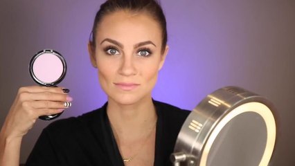 The Beauty Blogger Awards - Hello Gorgeous's Angela Lanter Copies Lauren Conrad's Cover Look