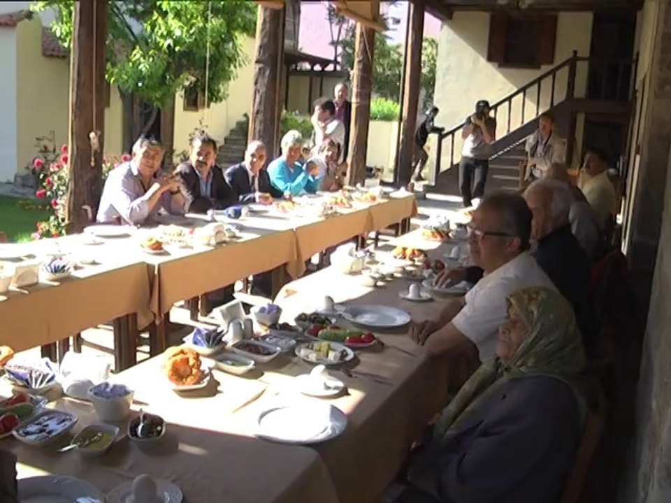 FUTBOLUN İÇİNDEN BURDUR GEZİSİ