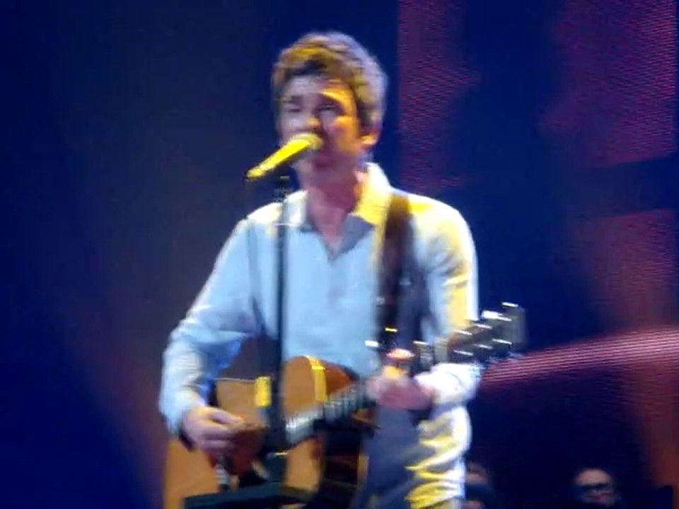 Noel Gallagher's High Flying Birds - If I Had A Gun