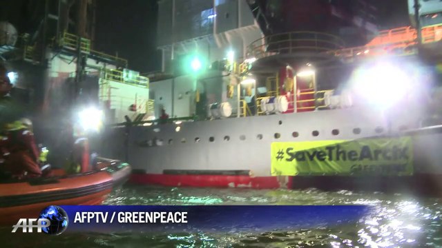 Greenpeace activists arrested in Holland over drill protest