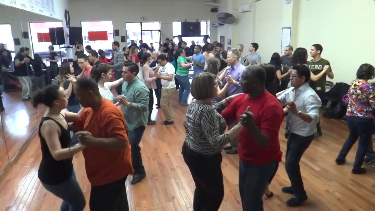 Bachata at Nieves Latin Dance Studio