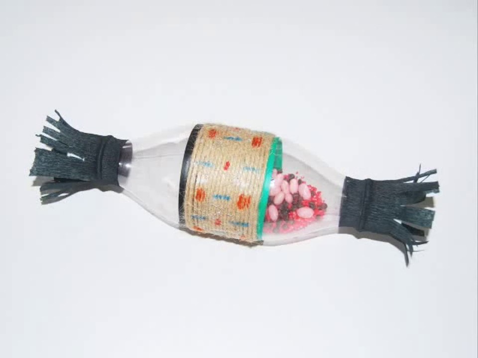 Maracas en bouteilles en plastique Vidéo Dailymotion