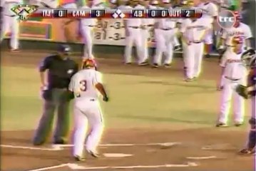 HomeRun de Adan Velazquez de Piratas de Campeche 27-04-2014