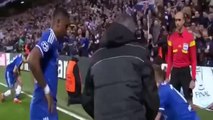 Mourinho Celebrating with players Demba Ba Goal