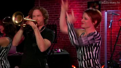 Matt Von Roderick - "Let the Trumpet Talk" (LIVE)