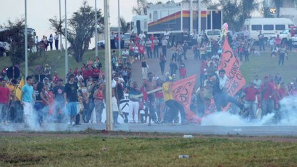 Disturbios en protesta anti Mundial