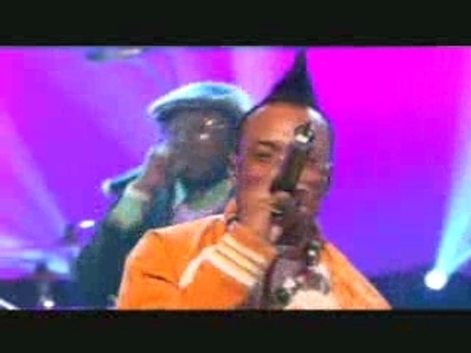 DumDiddley live Black eyed peas