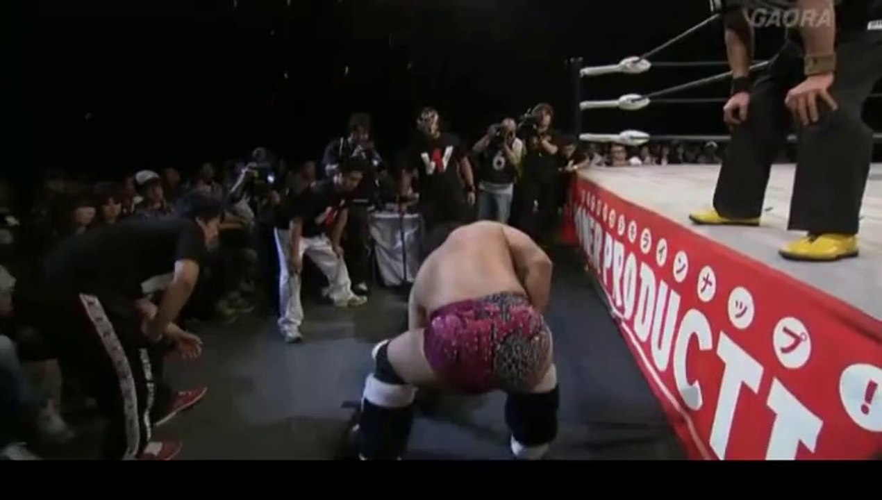 KAI vs. Manabu Soya (Wrestle-1)