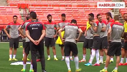 Türkiye'nin ABD Büyükelçisi Kılıç, A Milli Futbol Takımı Onuruna Yemek Verdi