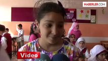 Suriyeli Öğrencilerin Karne Heyecanı