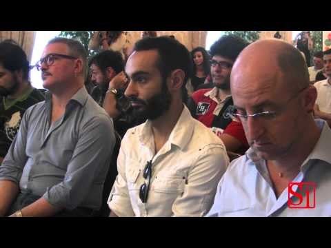 Napoli - Dopo il Maggio dei Monumenti il Giugno dei Giovani -1- (27.05.14)