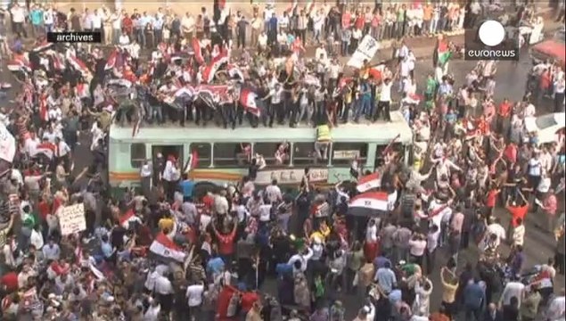 Extra day of voting in Egypt presidential poll amid low turnout