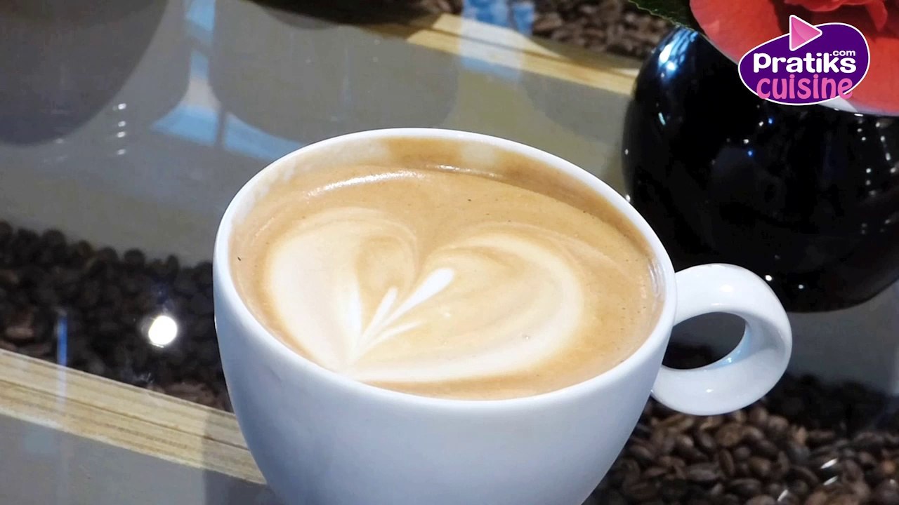 Les techniques de Barista - Comment dessiner un coeur sur la mousse de lait