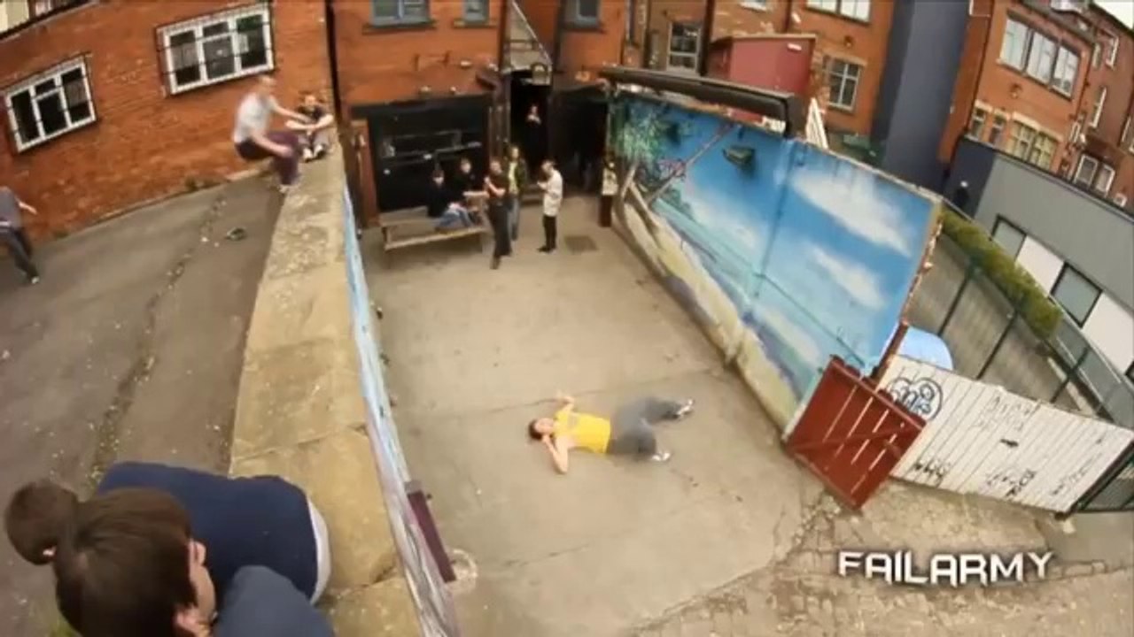 Parkour & Freerun Fails Compilation