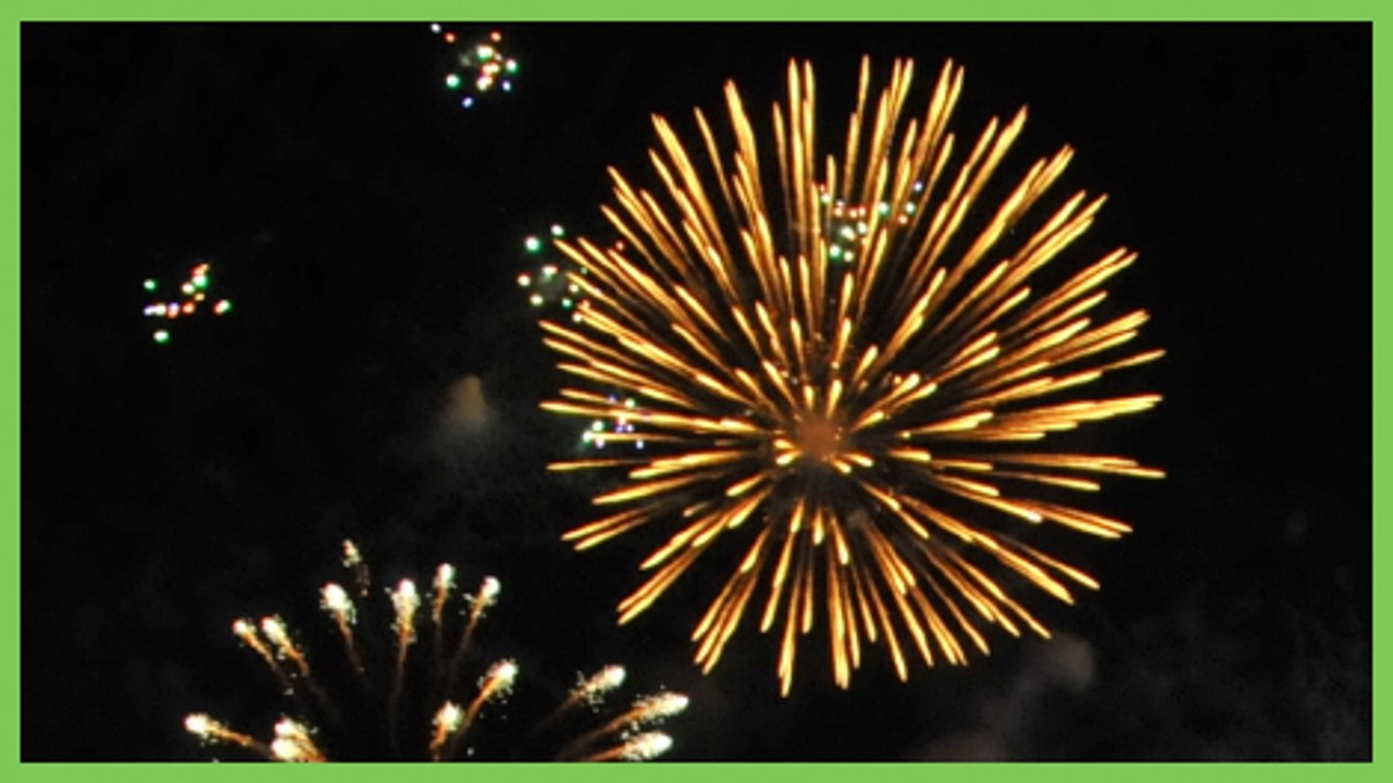 Havai Fişek Patlatan Dedeler