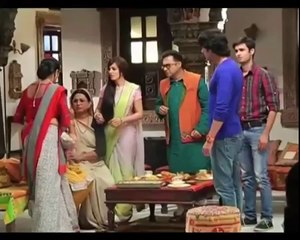 Saraswatichandra  Desai family tries to convince Kabir for marriage
