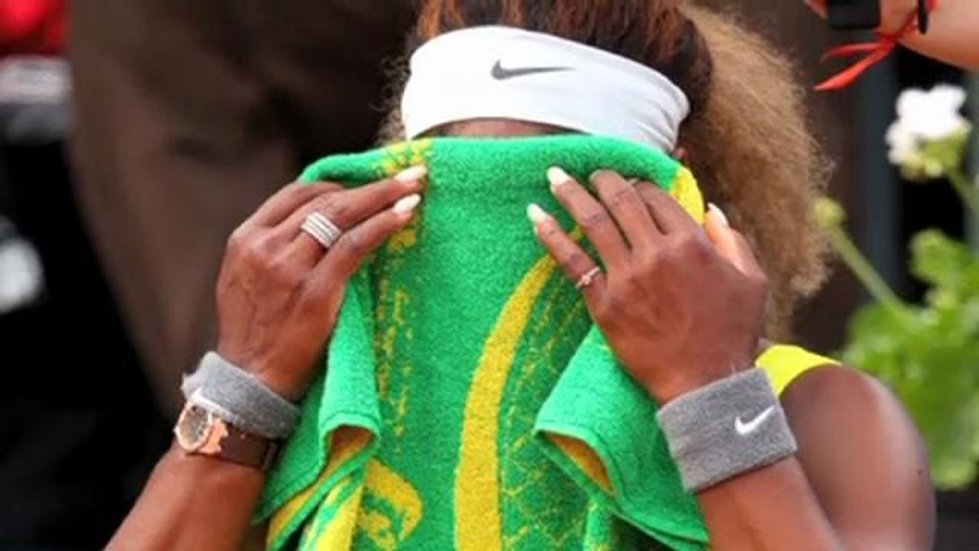 ⁣Serena Williams Ousted in 2nd Round
