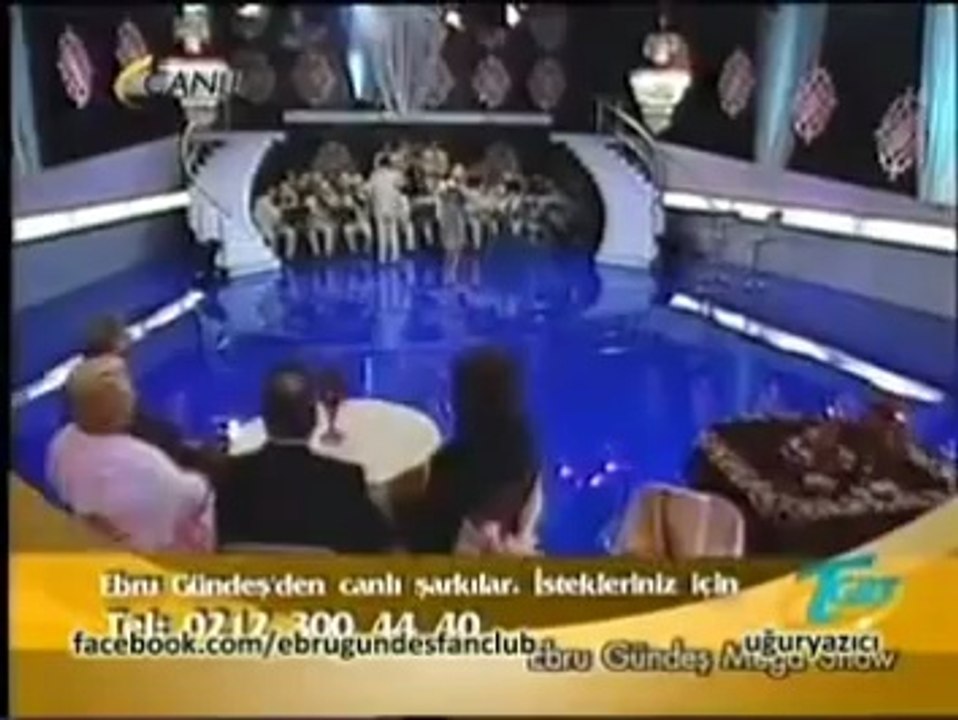 Ebru gündeş -Şarkılar Seni Söyler,Unut Sevme