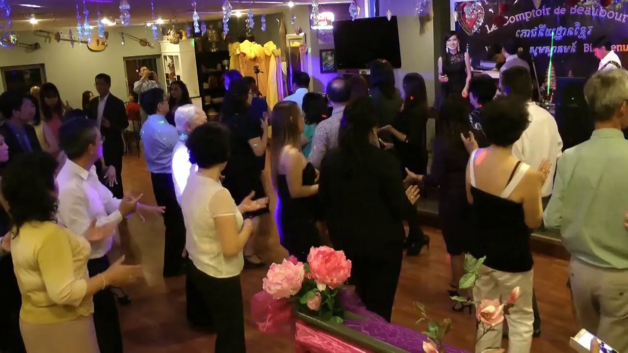 Soirée dansante khmer តារាកម្ពុជា