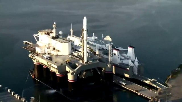 Processing Highlights of Eutelsat 3B & Zenit 3SL Rocket