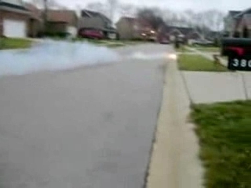 Rocket skateboard