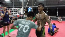 EXTREME PUNCH TEST! Must see!!! Buakaw Banchamek!