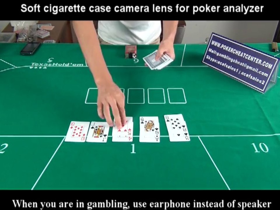 Soft-cigarette-case-lens-for-poker-analyzer