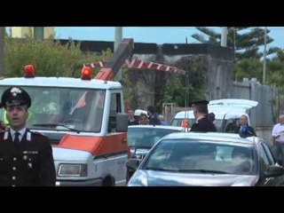 Angri (SA) - Carabiniere si uccide con la pistola d'ordinanza -live- (28.05.14)
