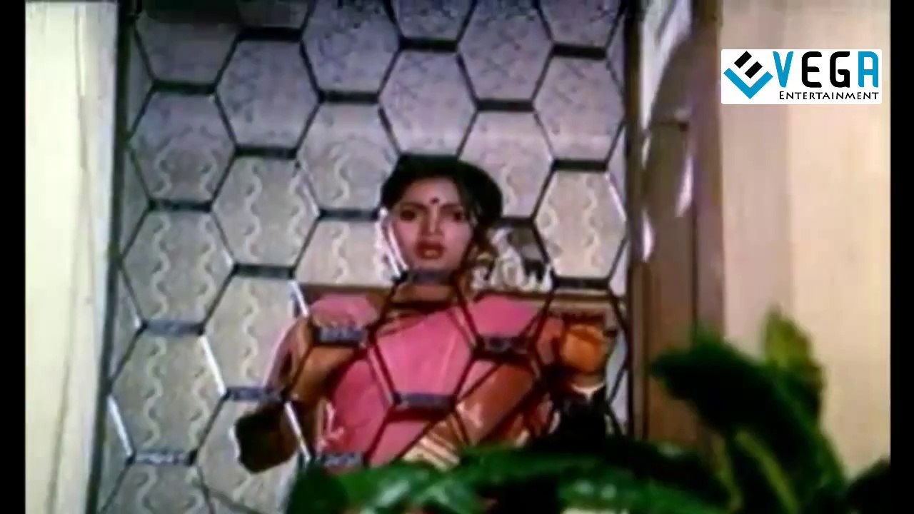 Anbin Mugavari Movie Comedy Scene -1