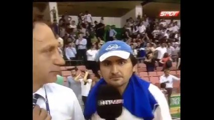 Bakışlarıyla Röportajı Trolleyen Dayı