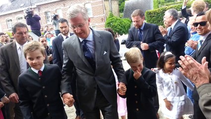 Communion des princes Aymeric et Nicolas, les jumeaux de Laurent et Claire ce jeudi: Philippe était là