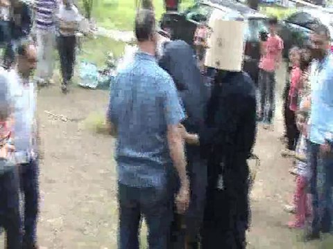 2014 YILI YUKARI YENİKÖY PİKNİKTE SAYA GEZME GÖSTERİSİ