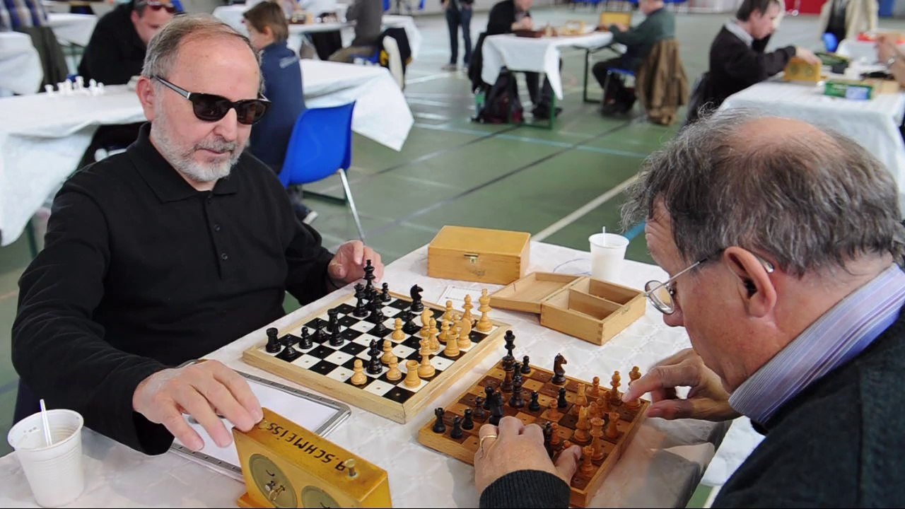 Arras : championnats de France d'échecs non-voyants