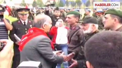 Türkiye'nin Sembolik 'En Yaşlı Askeri' 85 Yaşındaki Yaşamını Yitirdi