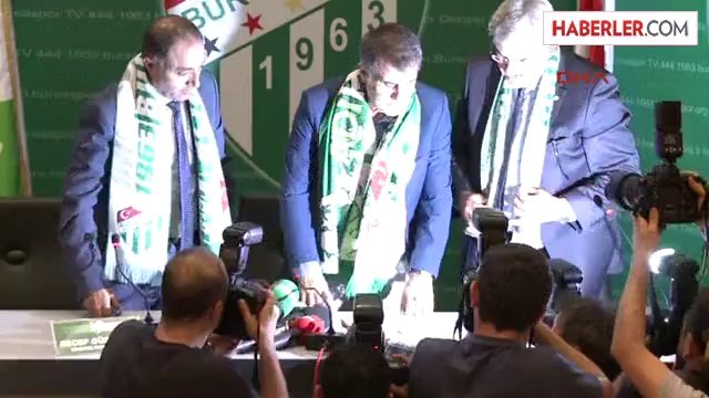 Bursaspor'un Yeni Teknik Direktörü Güneş Bir Eser Meydana Getirmek İçin Herkes El Ele Vermeli